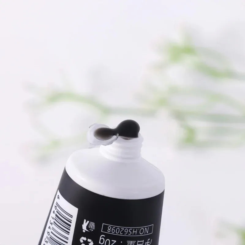 **Blackhead Remover Peel-Off Face Mask**