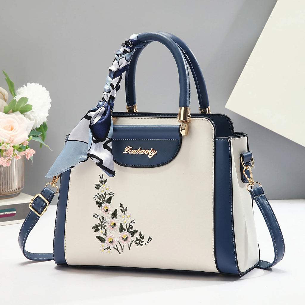 Women’s Large Capacity Canvas Tote Bag